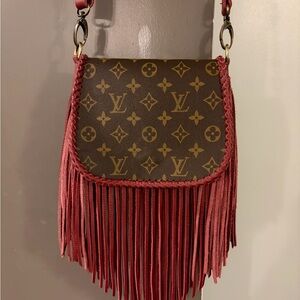 Louis Vuitton Vintage Boho Crossbody Bag